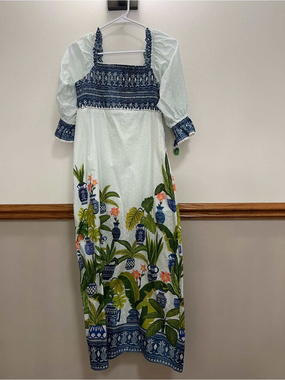 Farm Rio RARE Vase Forest Midi Dress size MED retails $245 small marks on front - Picture 3 of 16